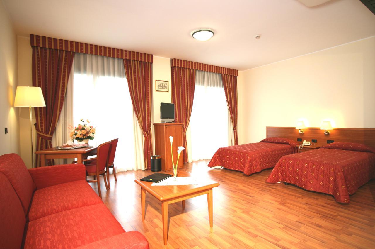 Hotel Executive Meeting & Events Udine Dış mekan fotoğraf