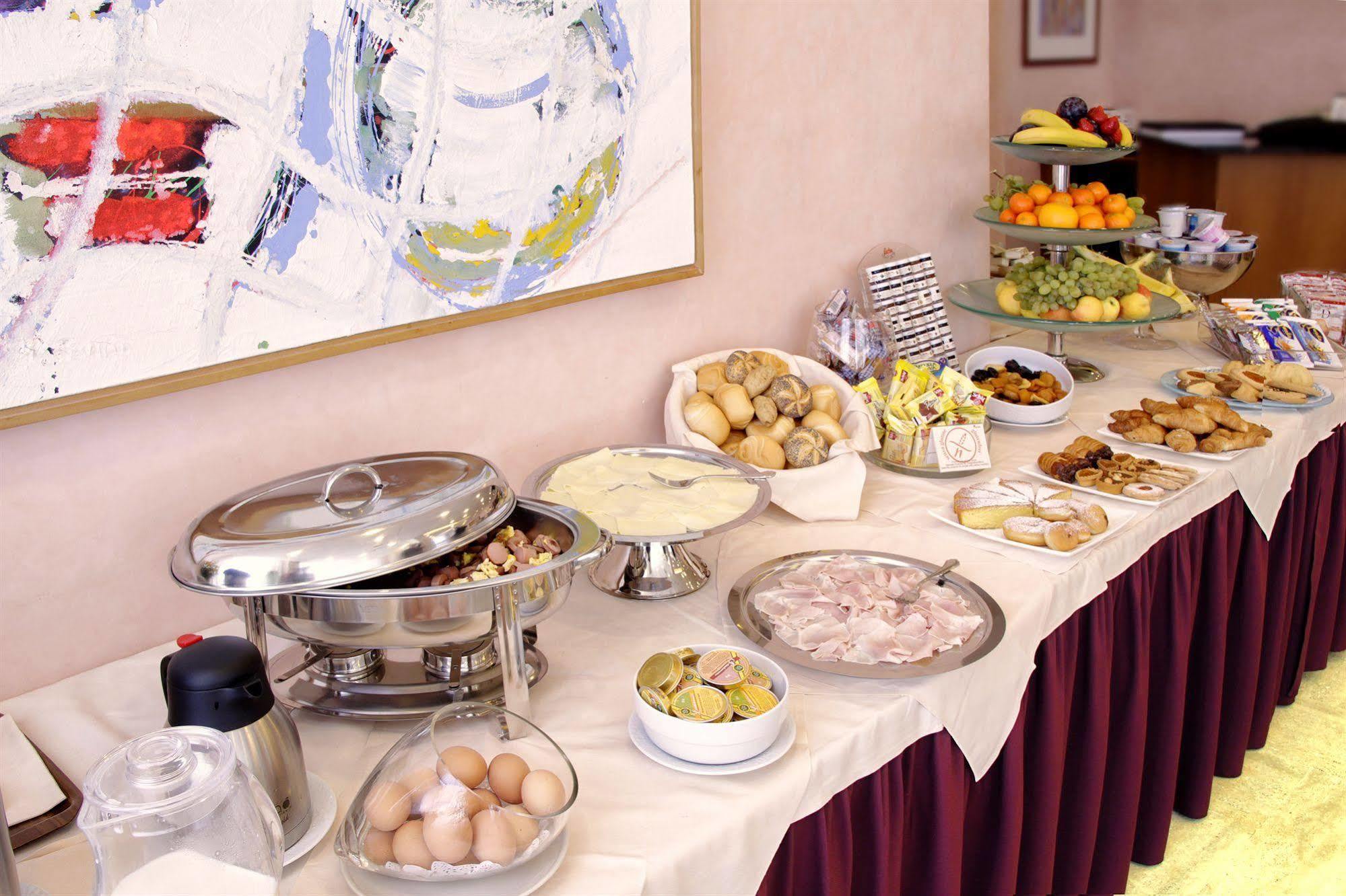 Hotel Executive Meeting & Events Udine Dış mekan fotoğraf
